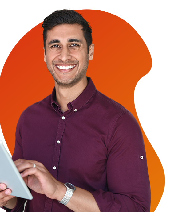 Professionnel consultant des documents numériques